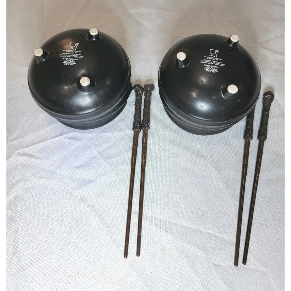 Set of 2 Harry Potter Cauldron Ramen Bowls with Wand Chopsticks